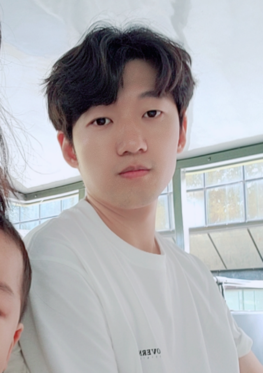 leader thumbnail