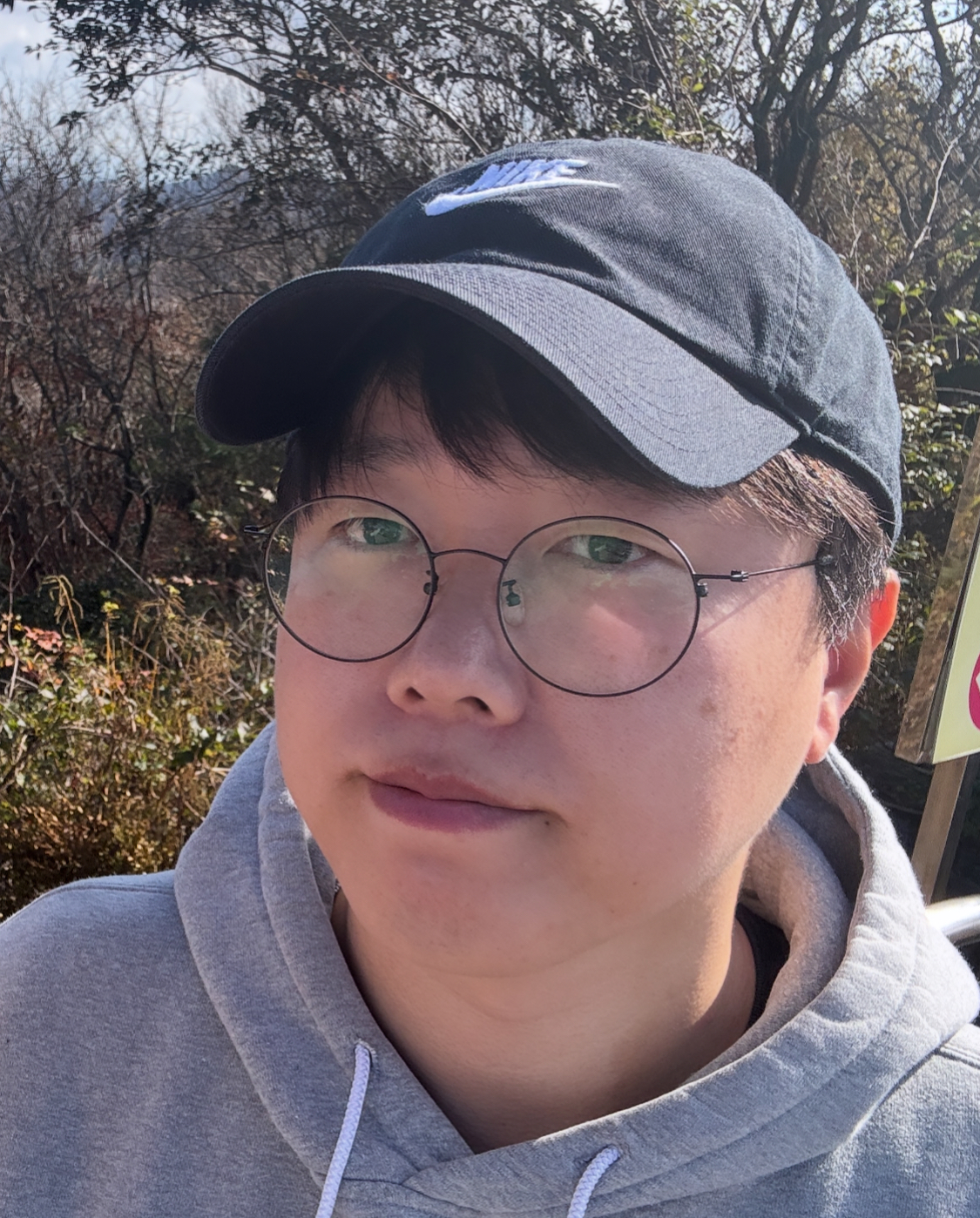 leader thumbnail